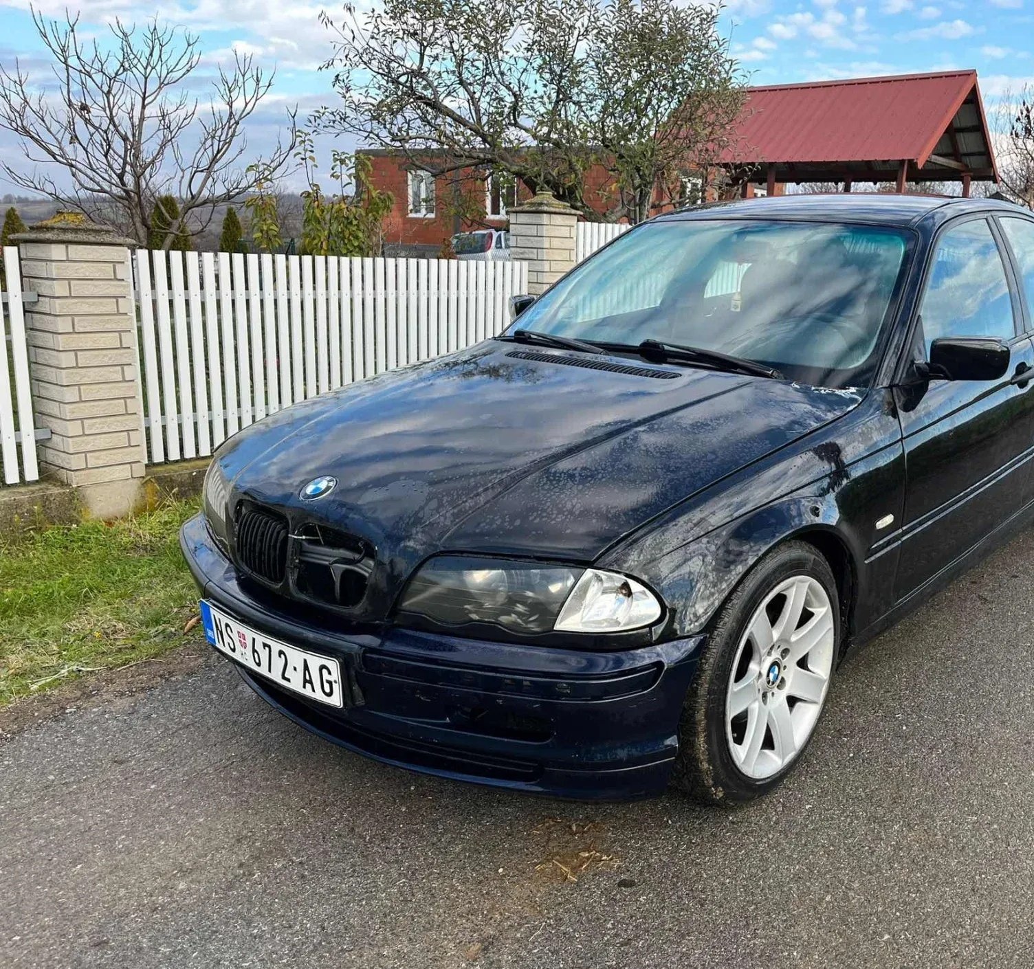Delovi za BMW E46 320D