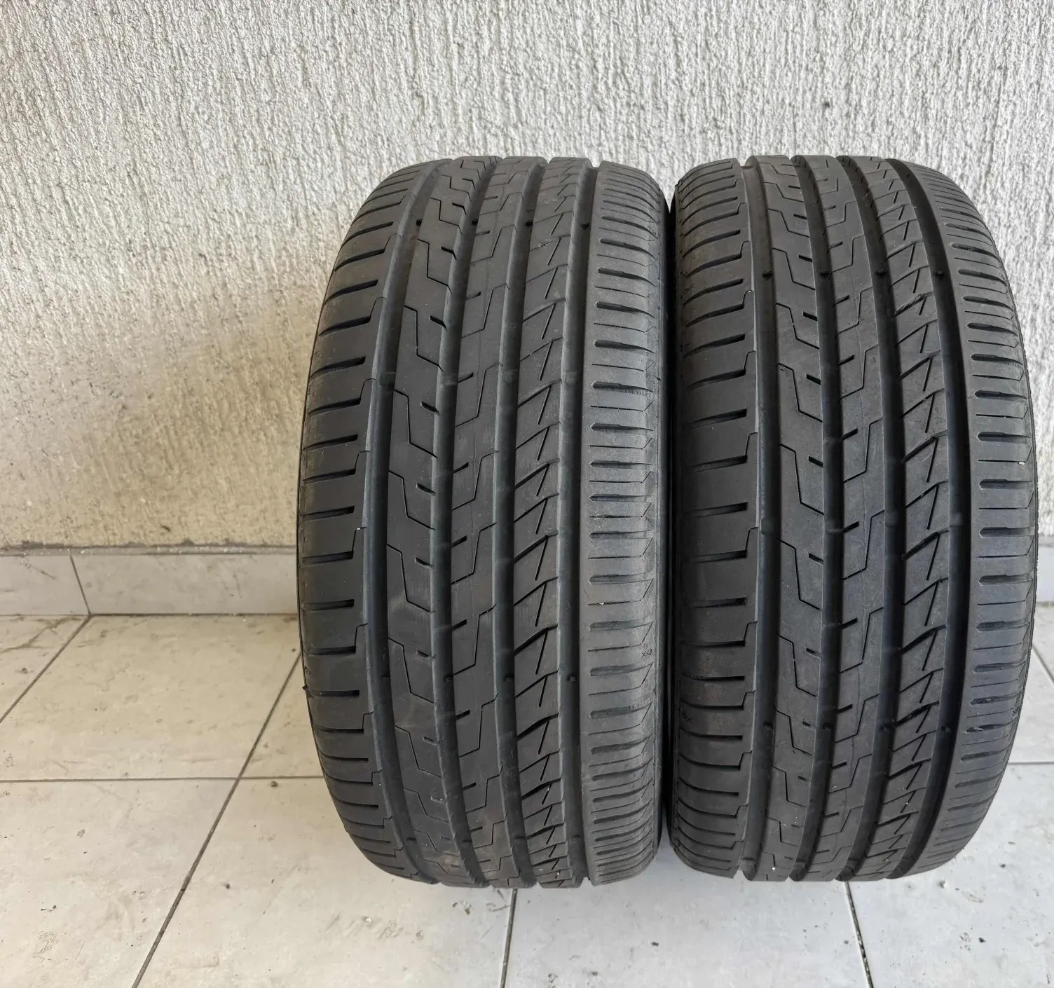 Matador summer tyres 245/45 R18
