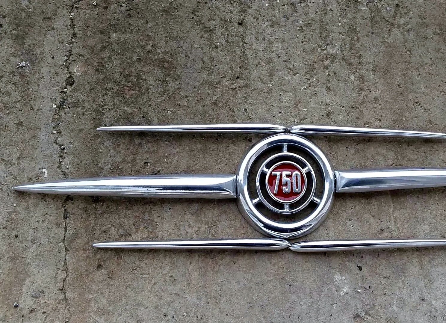 Aluminum hood emblem sign
