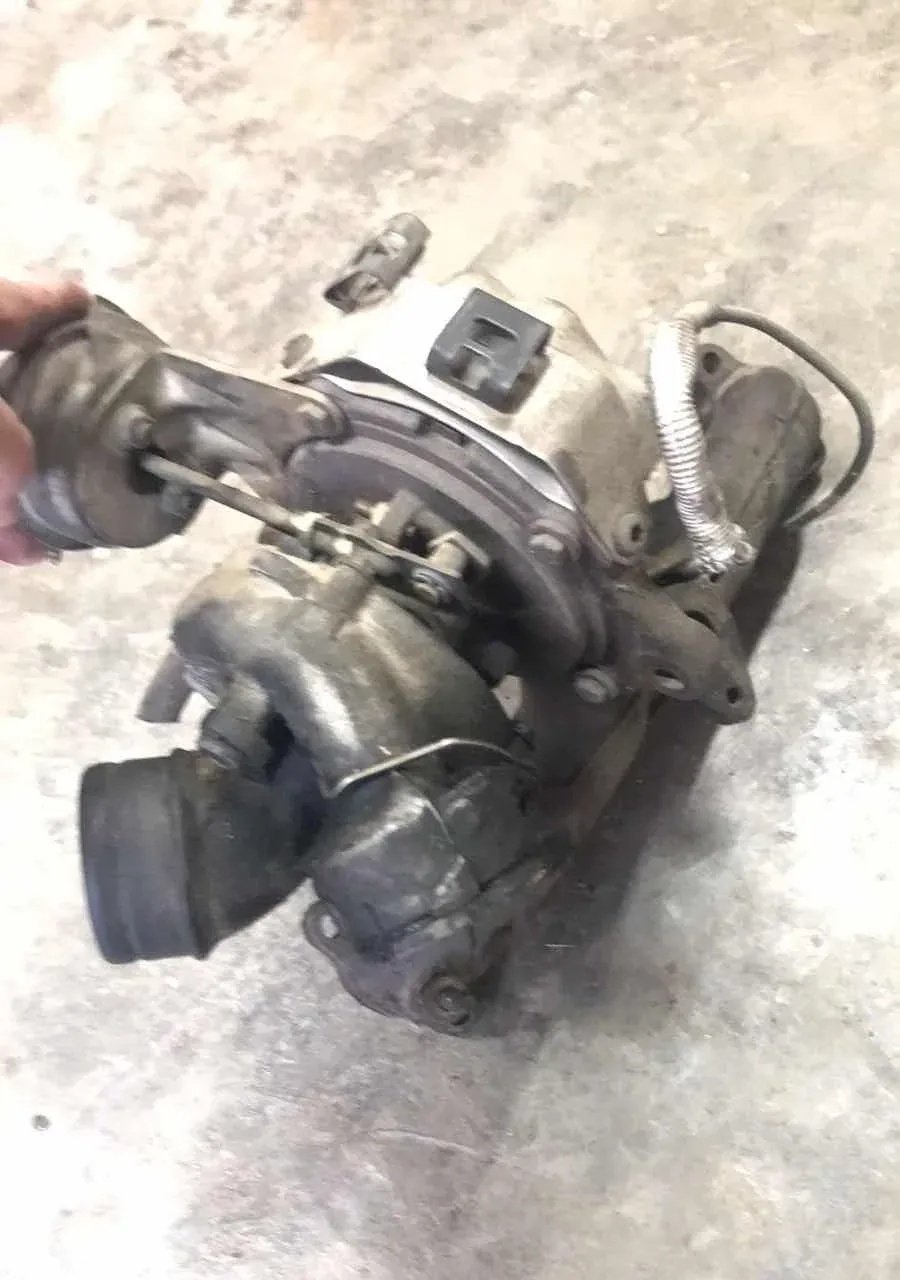 Turbocharger VW Golf Passat Polo Touran 2.0 103kW