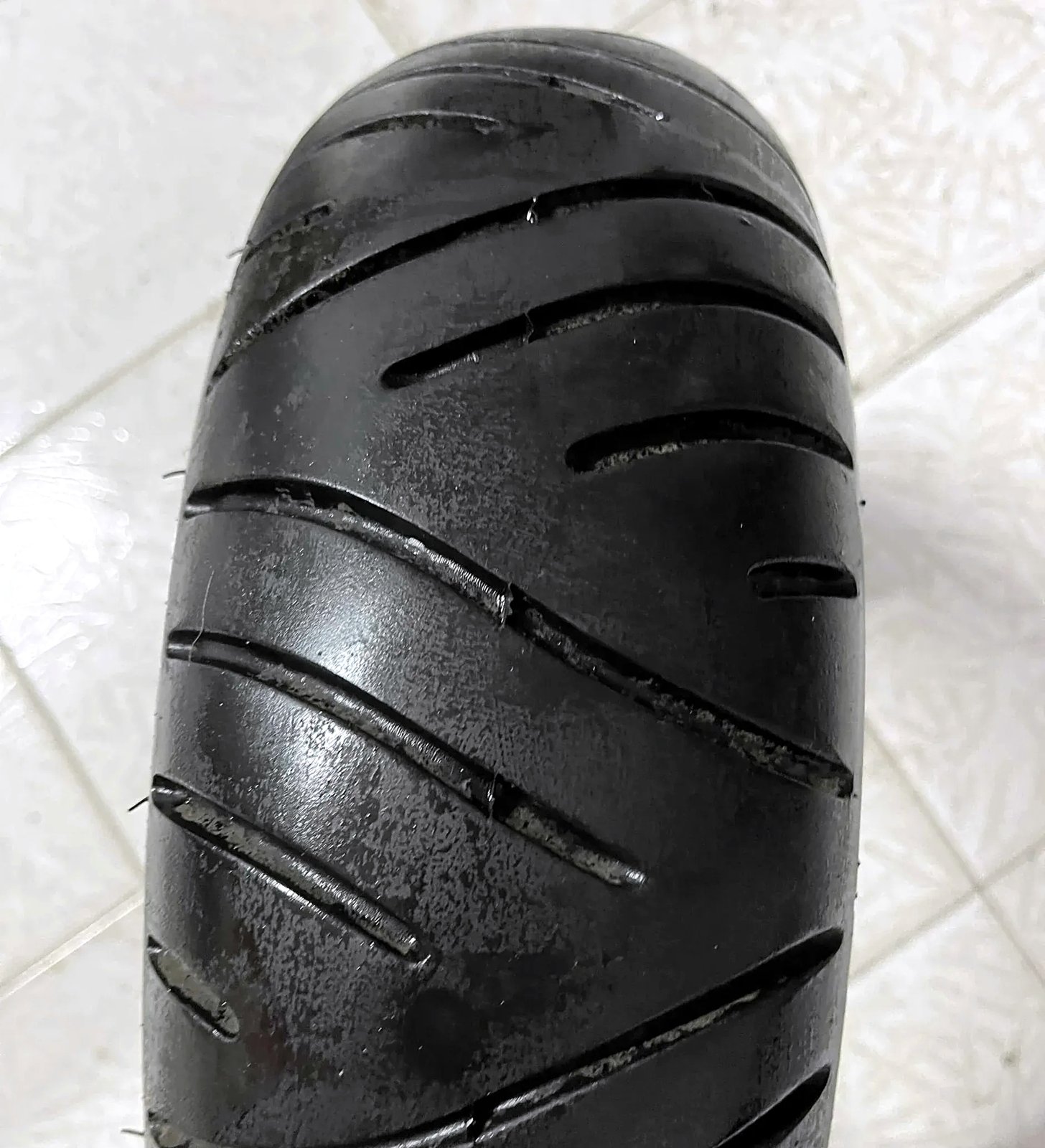 Metzeler 130/70-11 polovna moto guma