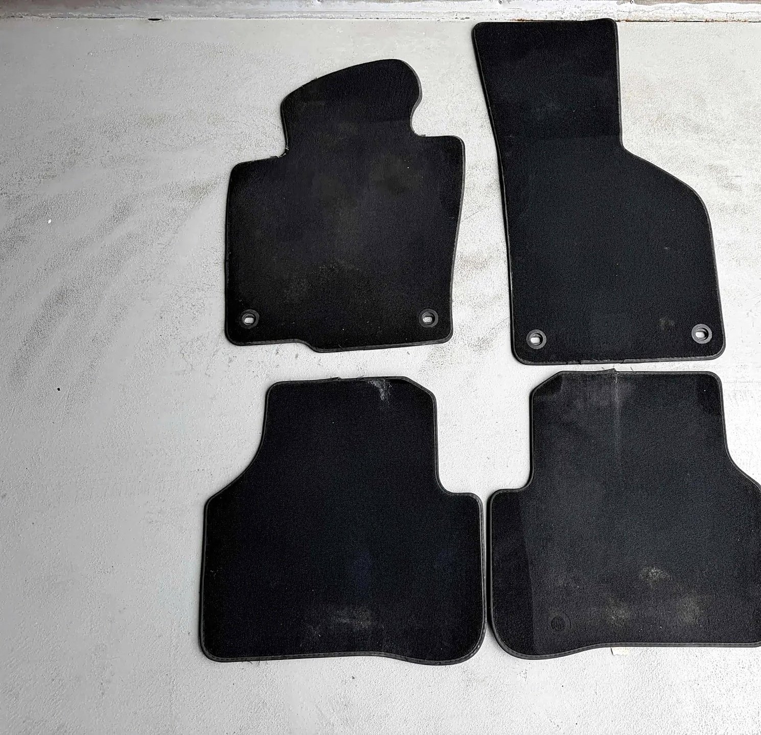 VW Passat B6 Parosince ORIGINAL