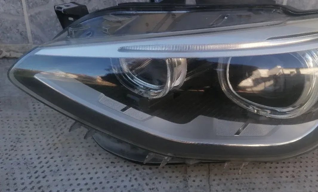 BMW F20 xenon left headlight