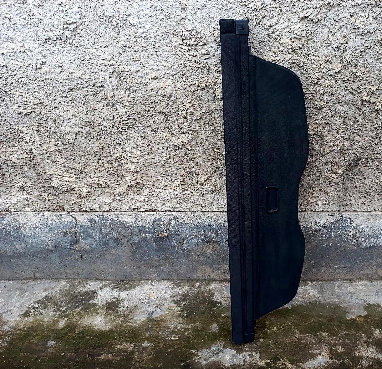 Roll-up cargo cover VW Touareg