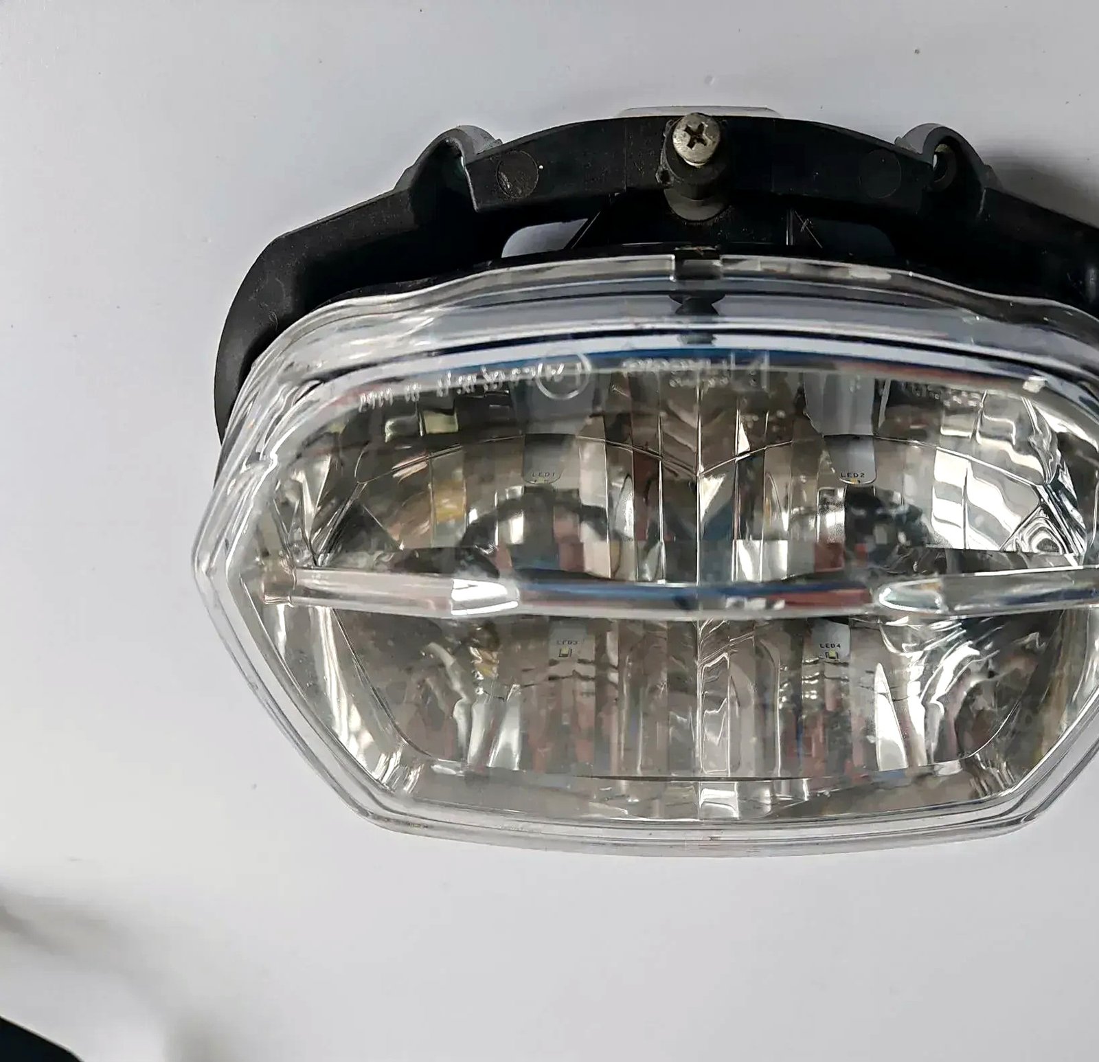 Vespa Sprint LED far