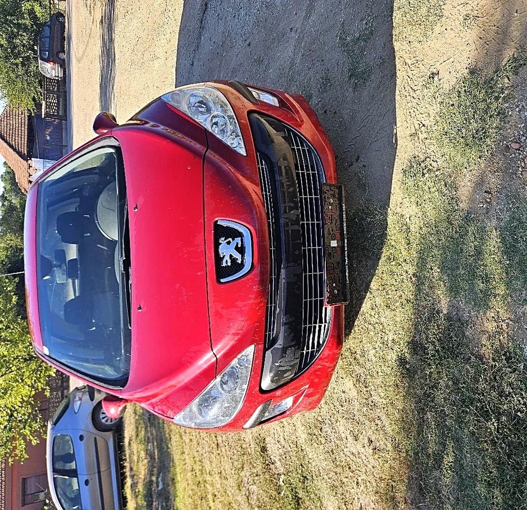 Front bumper Peugeot 308