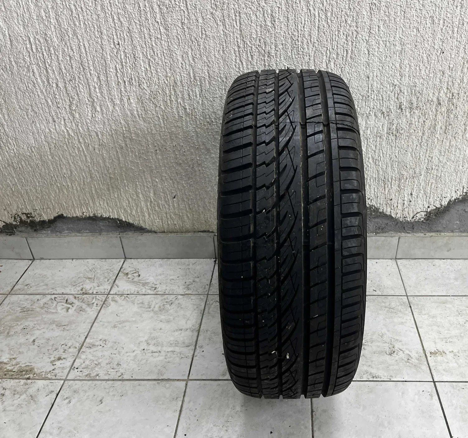 Continental 265/50 R20 summer tyre