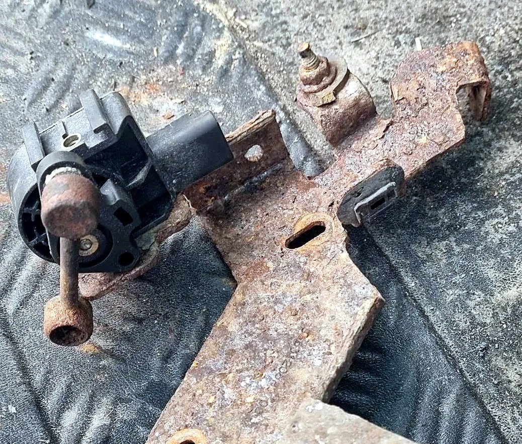Zadnji nivelator visine Citroen C5 X7