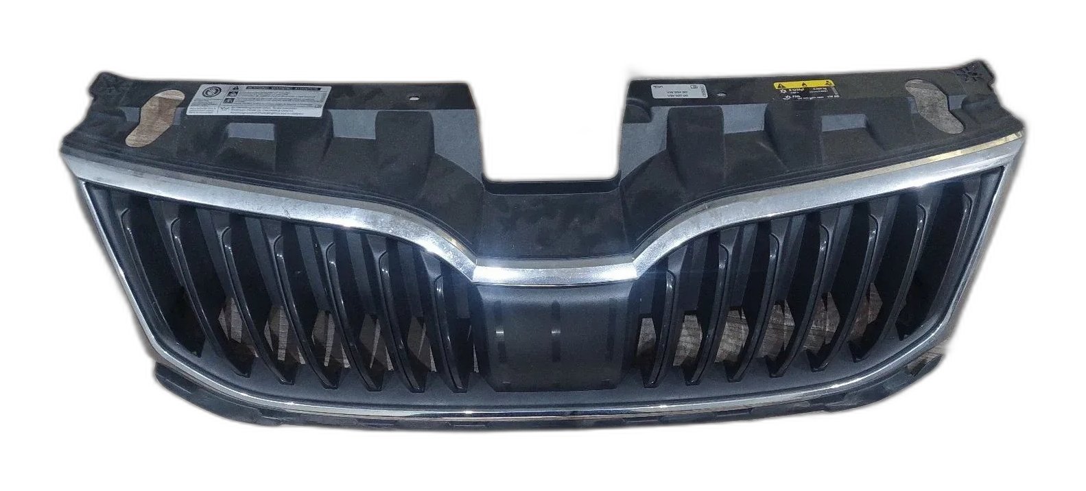 Передний гриль Skoda Octavia 3