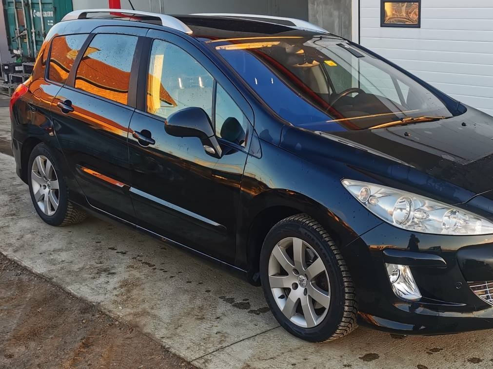 Peugeot 308 SW complete car for parts