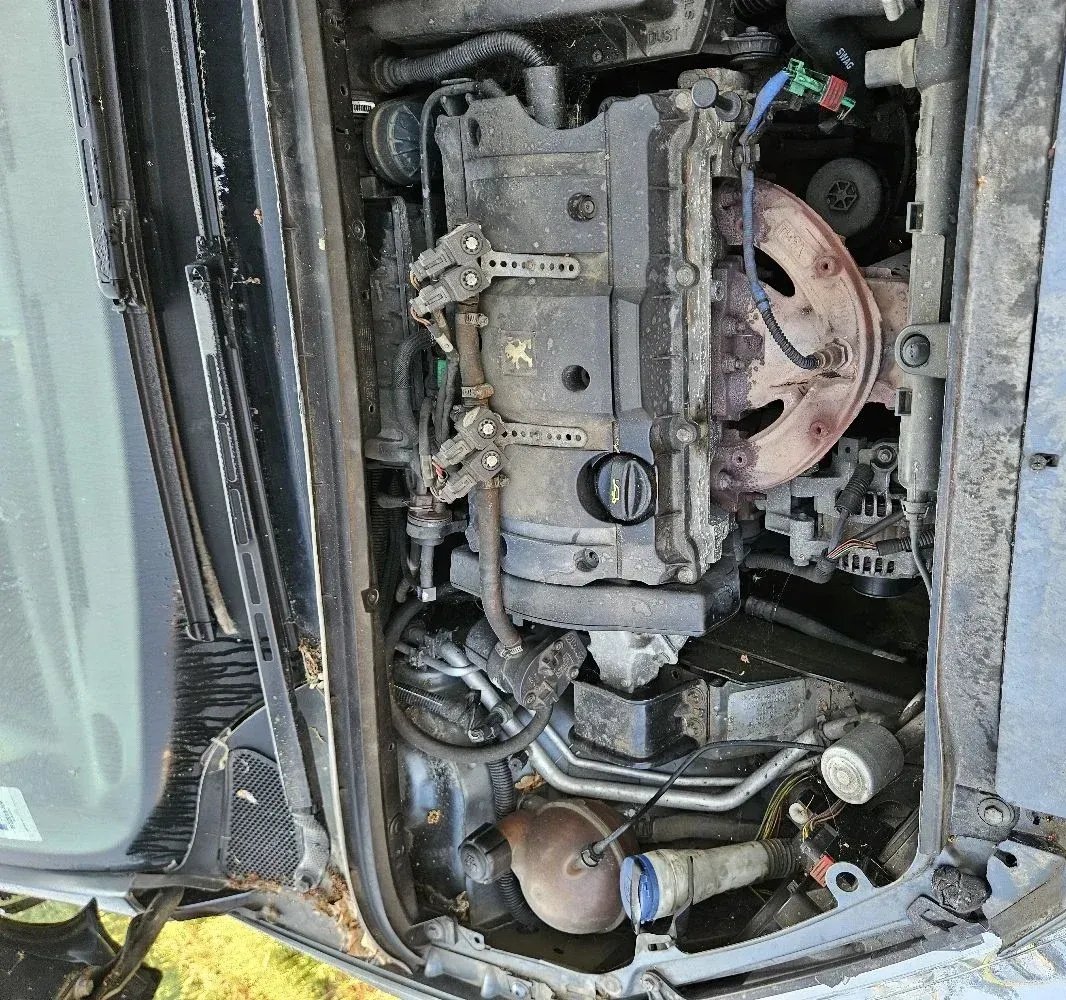Motor Peugeot 307 1.6 16V 80kW 109ks benzin