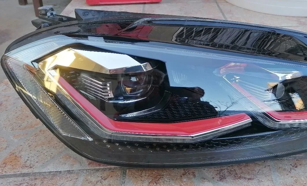 Front Right Headlight VW Golf 7.5 GTI Full LED
