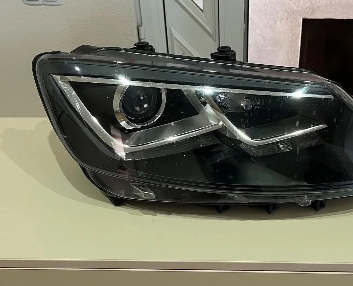 Bi-Xenon far VW Sharan 7N5941751