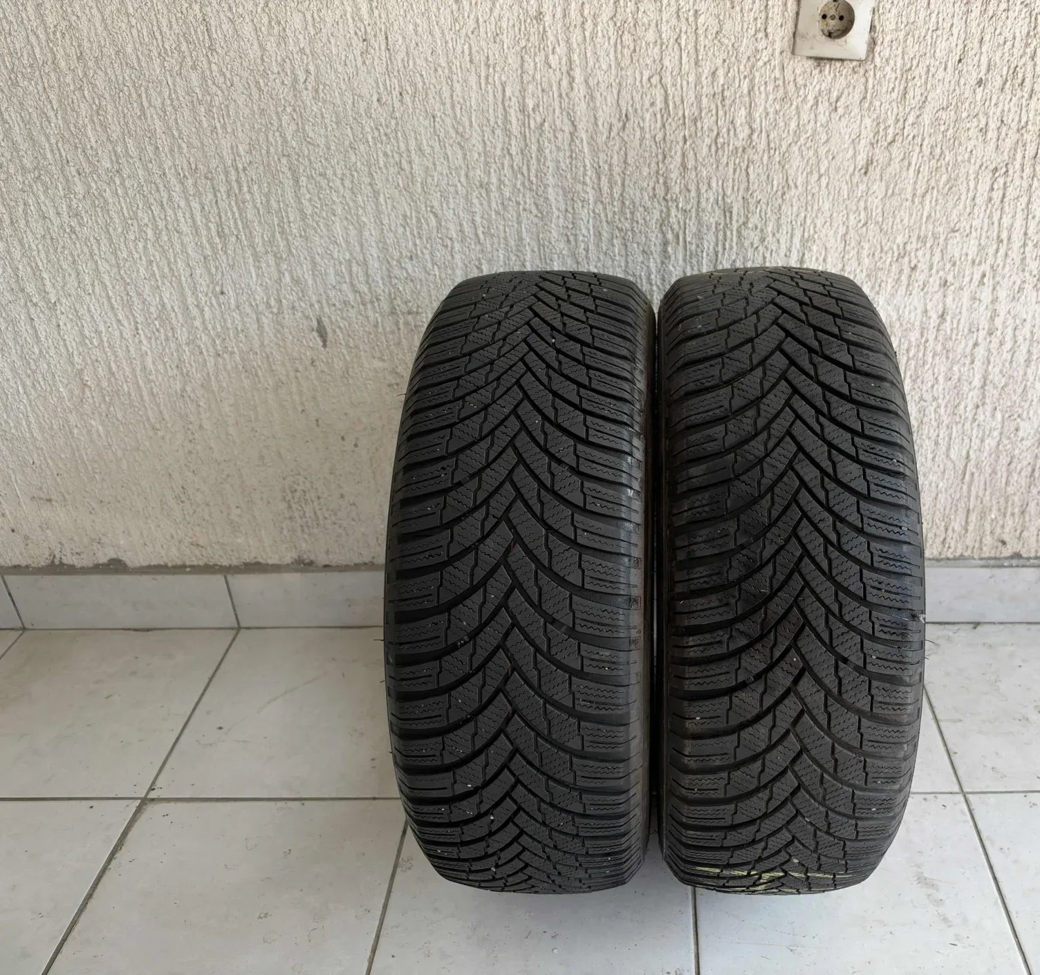 Firestone 205/55 R16 winter tyres