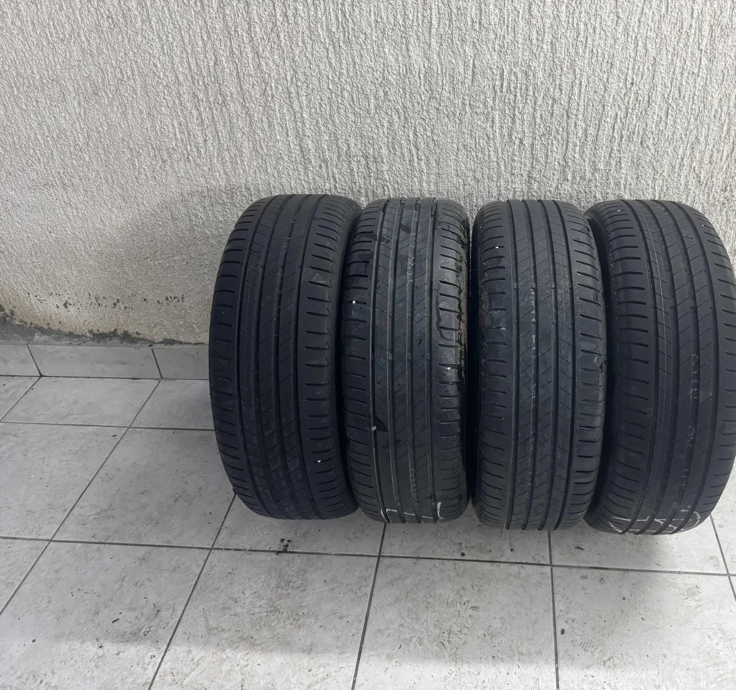 Bridgestone 195/55 R16 summer tyres
