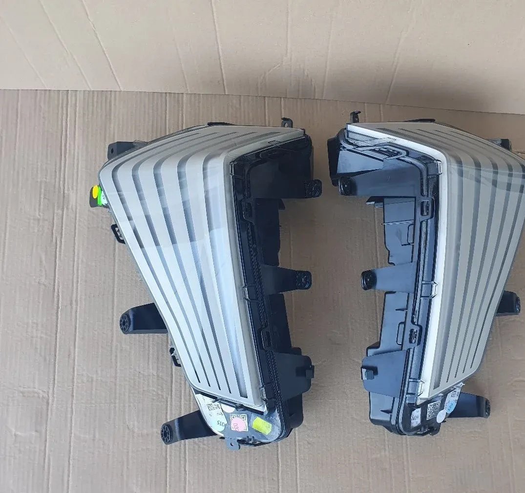 DS7 LED daytime running lights