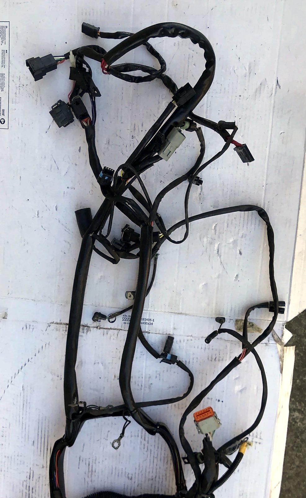Complete wiring harness installation Harley-Davidson Softail 1450