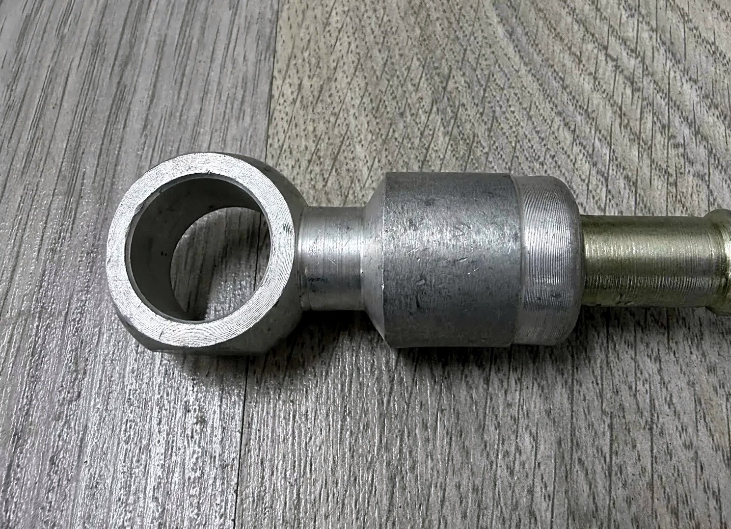 Brake servo valve metal Yugo