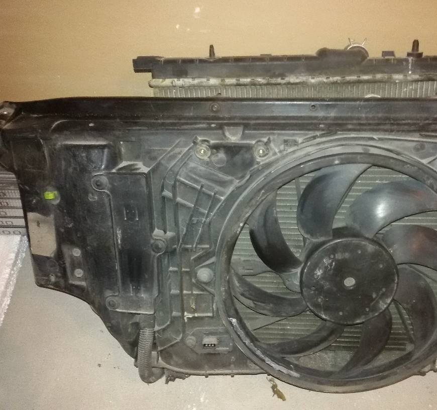 Radiator fan and core set Peugeot 206