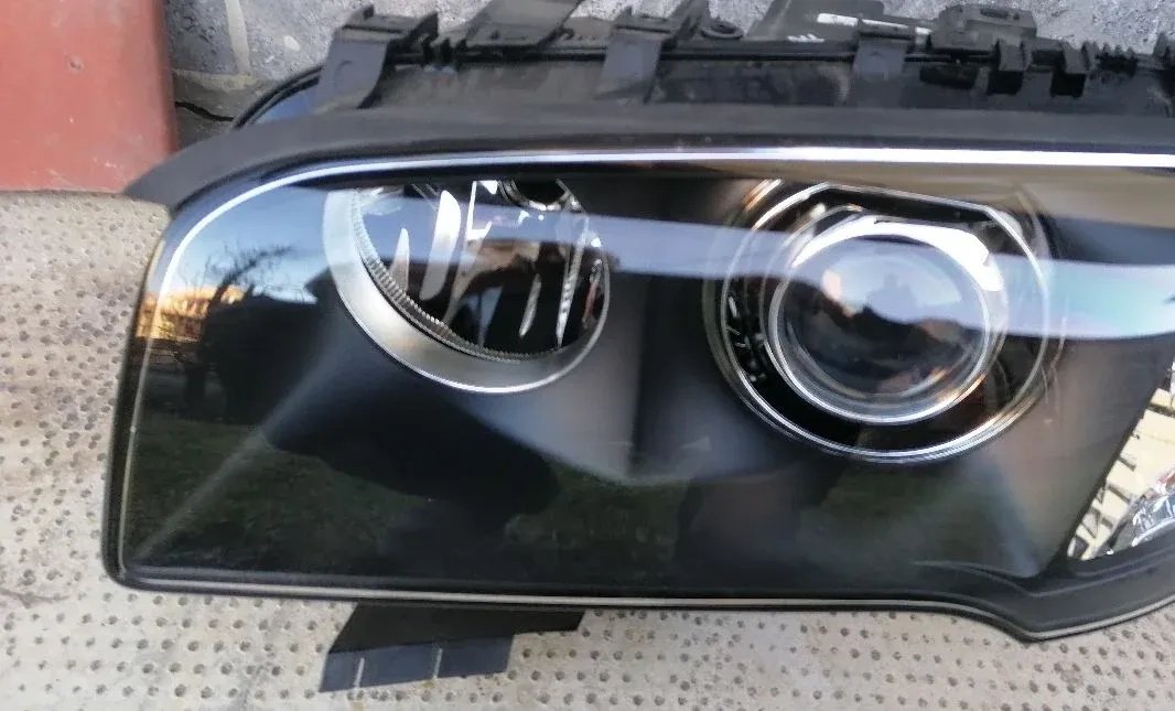 Front left xenon headlight BMW X3 E83