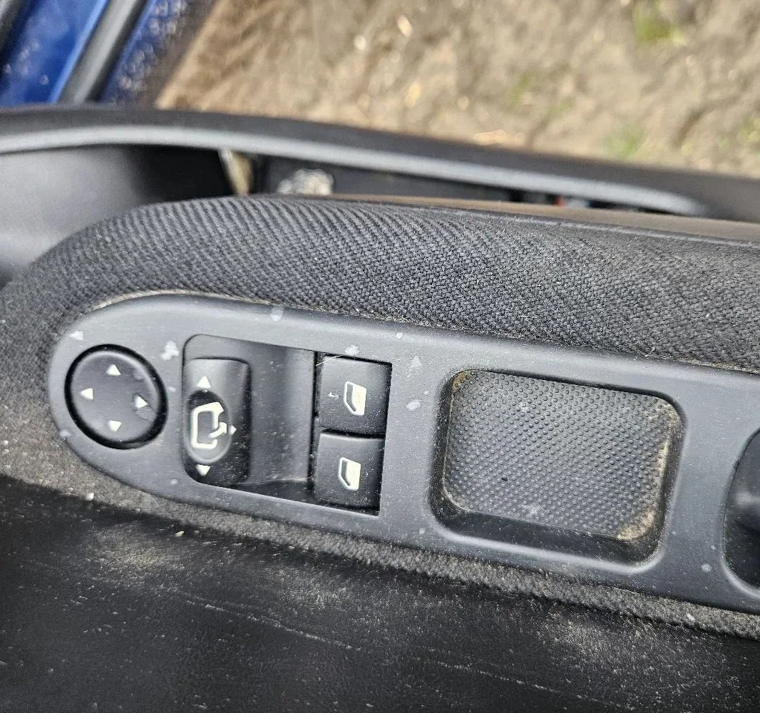 Prekidači Peugeot 307