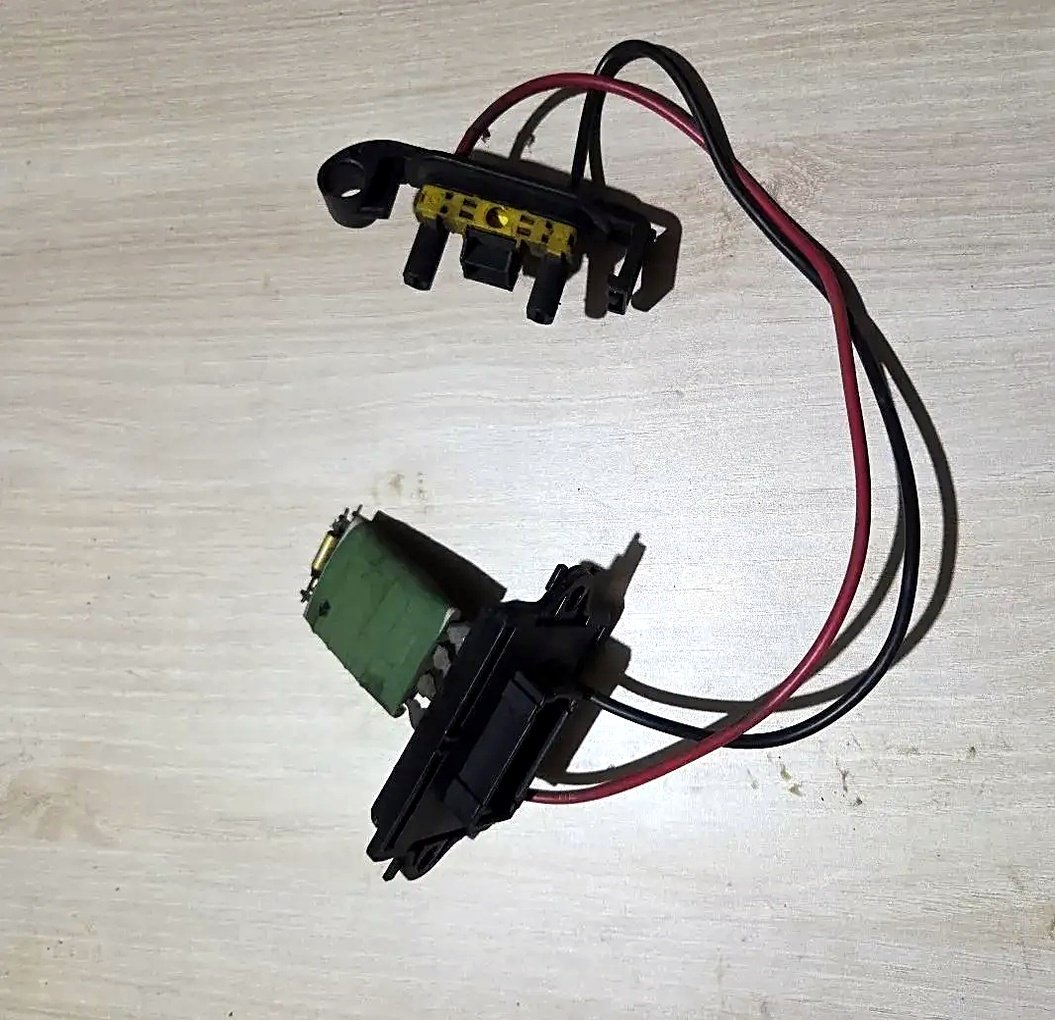 Renault Megane 2 blower motor resistor