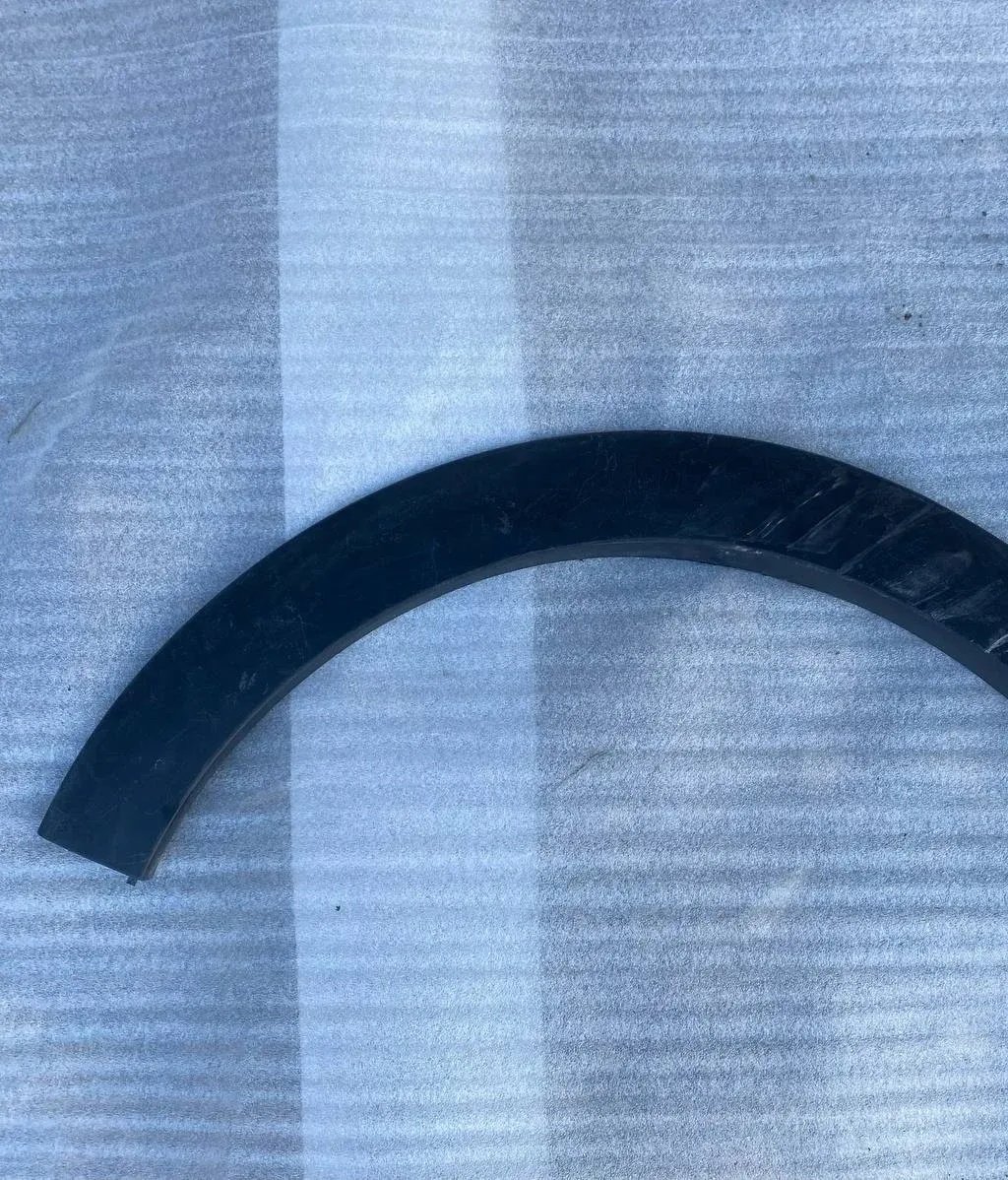 Front fender plastic cover liner Peugeot 3008