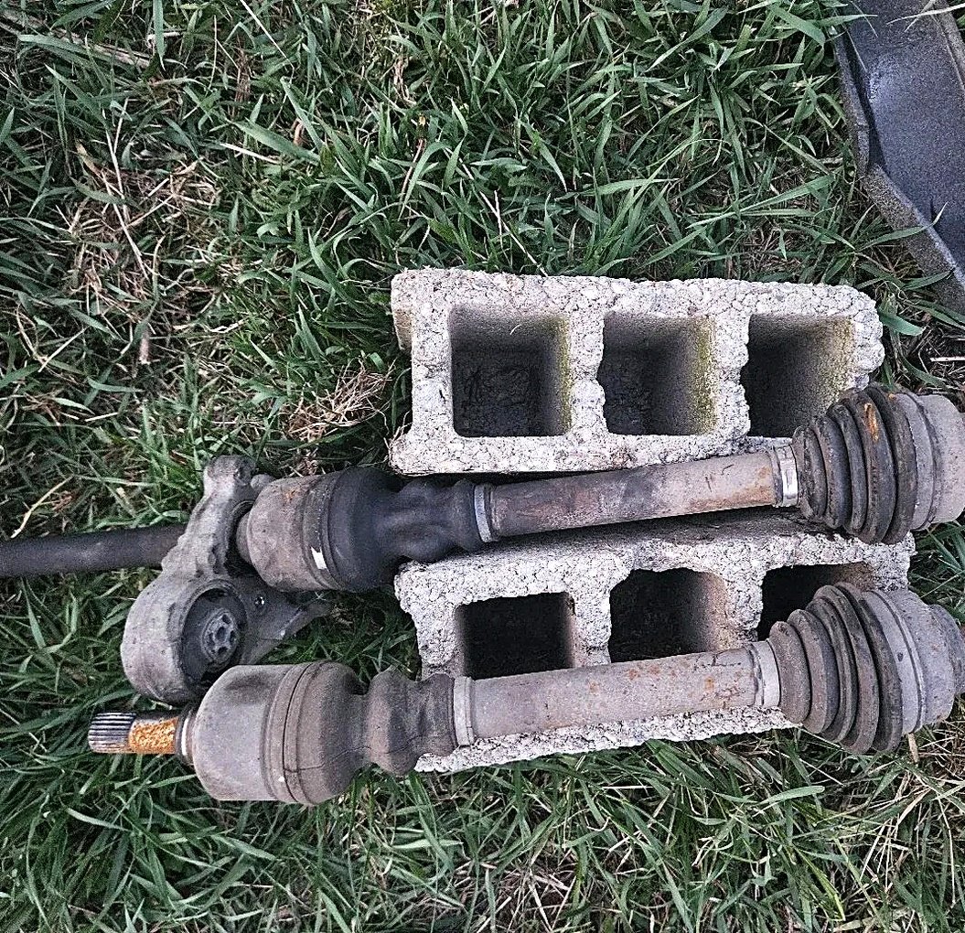 Half shafts 1.6 HDI 66kw 90hp Peugeot 307