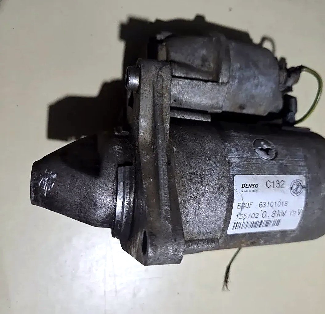 Punto 1.2 8 v alnaser