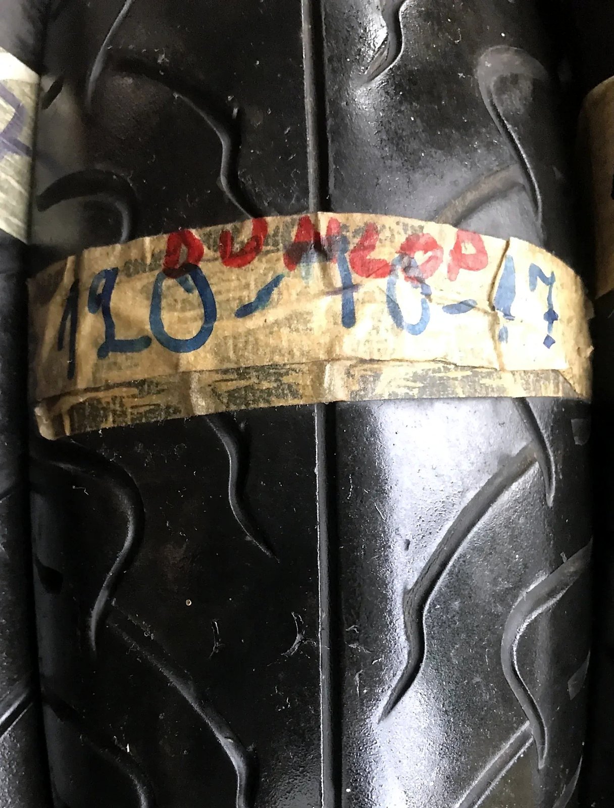 Dunlop 120/70-17 polovna guma za motocikl