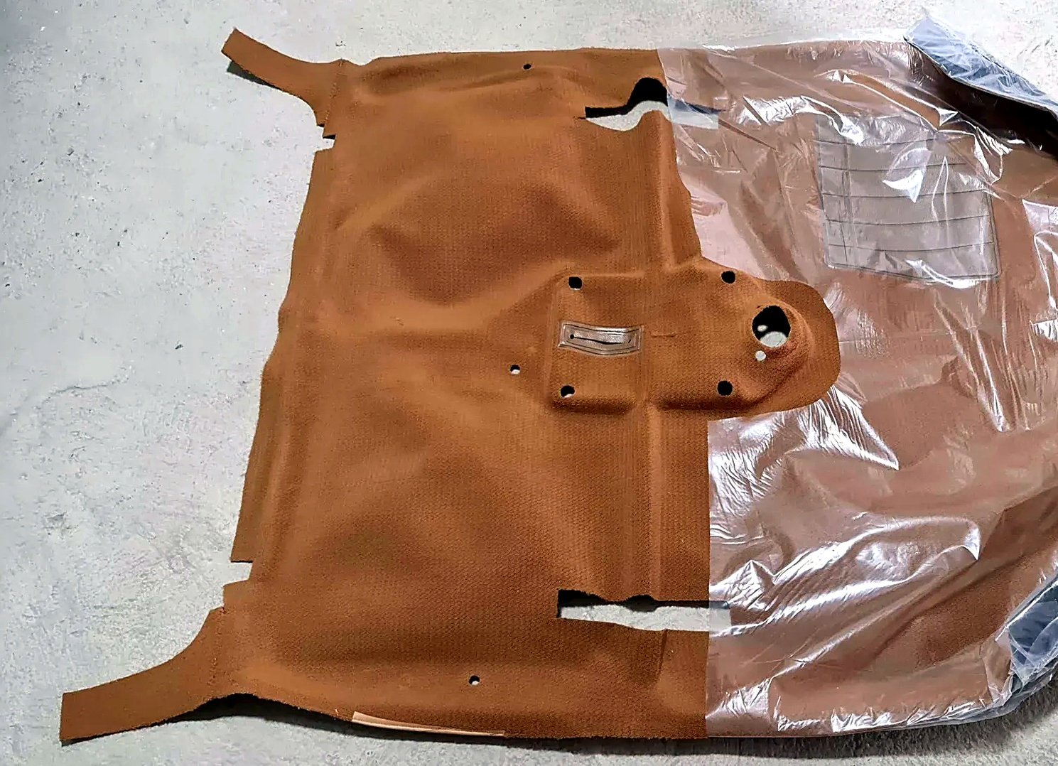 Floor mat Zastava 101 oker