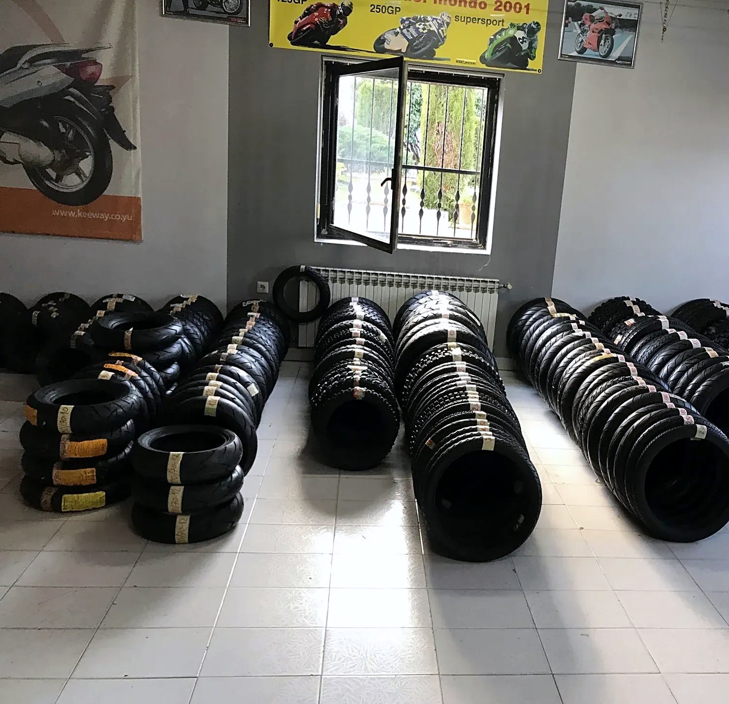 New motorcycle tyres various sizes