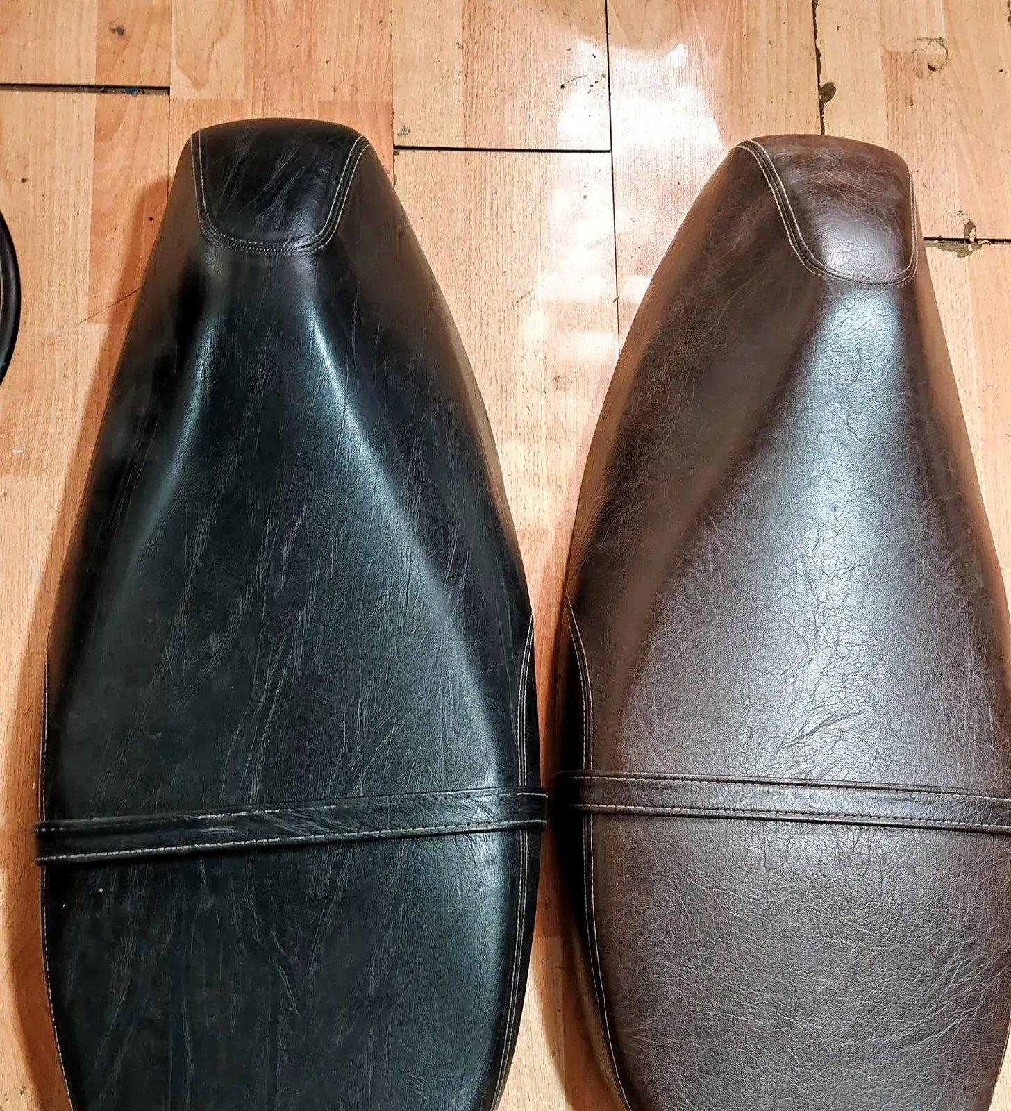 Vespa GT 125/200 original seats
