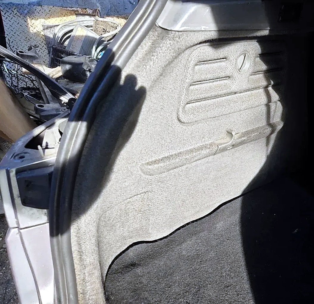 Tapacir gepeka Renault Scenic 2