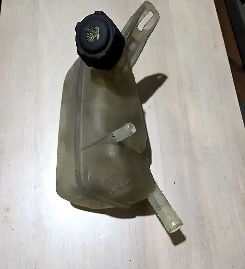 Coolant expansion tank Renault Megane 2 Scenic 2