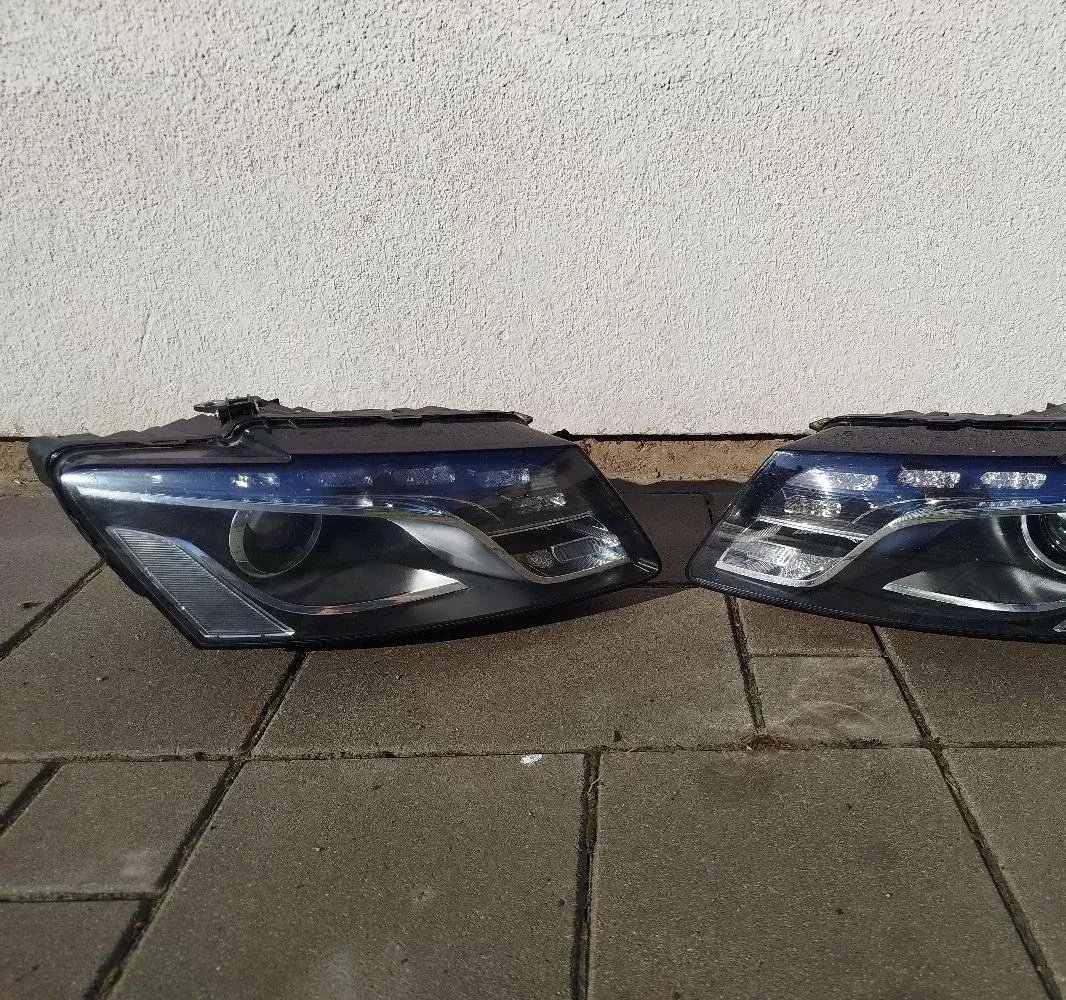 Front left xenon headlight Audi Q5 8R0941003D