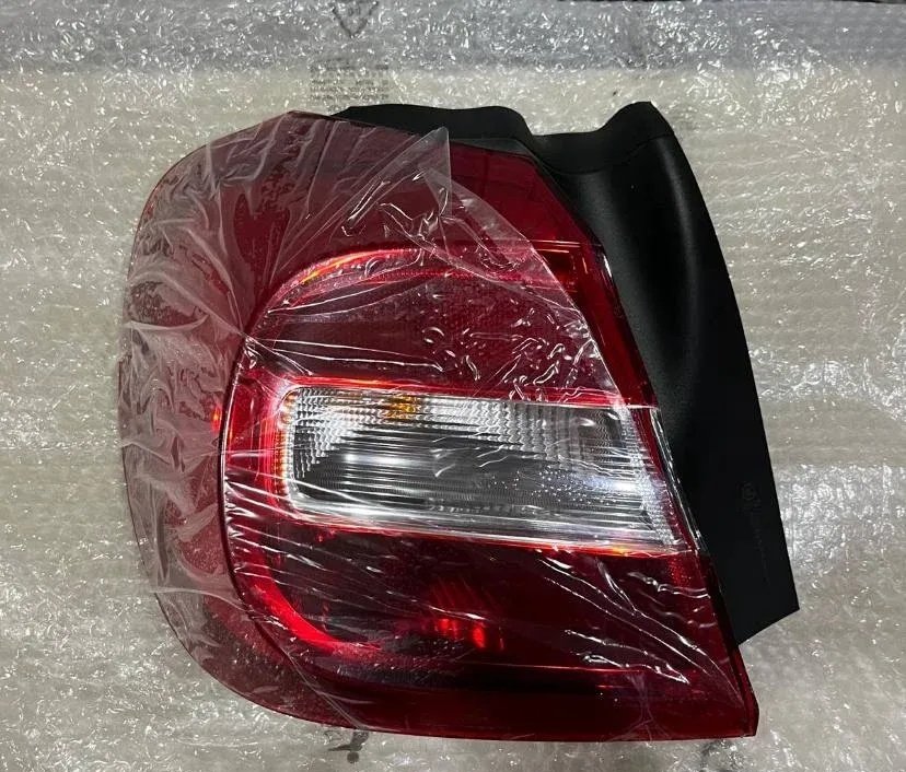 Mercedes GLA X156 stop light 2011-2015