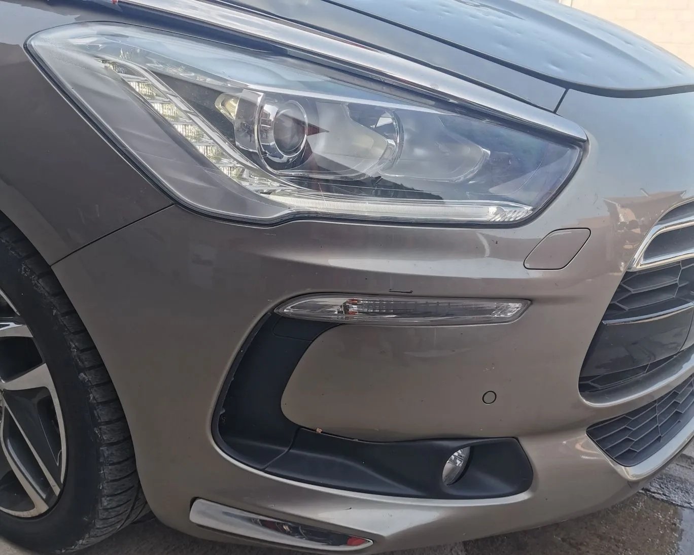 Used original parts for Citroen DS5 hybrid