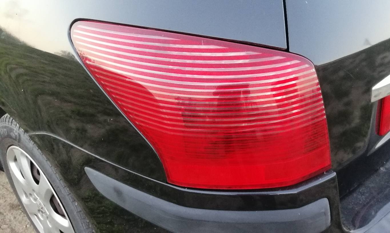 Rear tail light Peugeot 407 SW