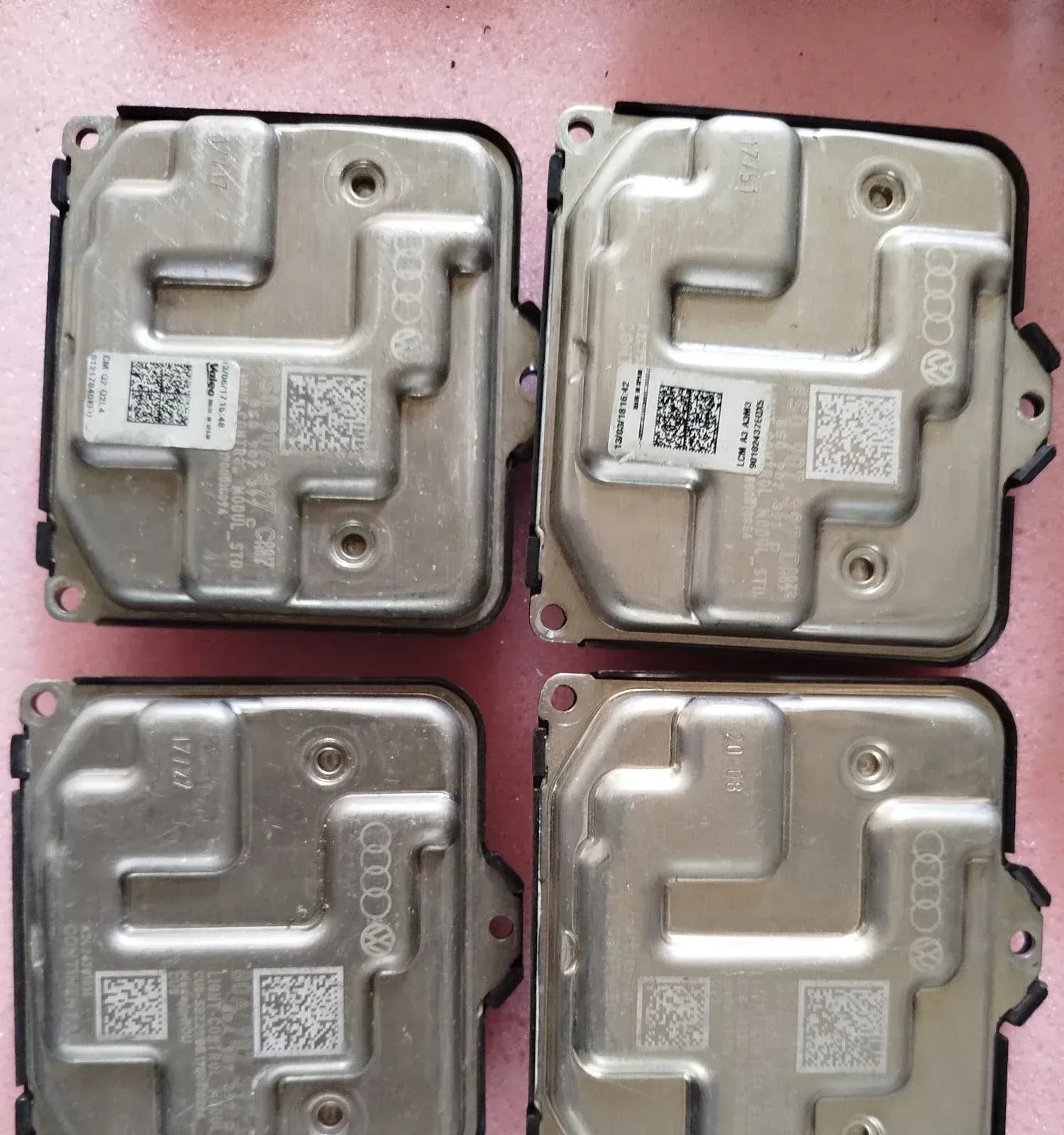 LED reflektor Audi Q5 80A907397A 80A907397B 80A907397C 80A907397D