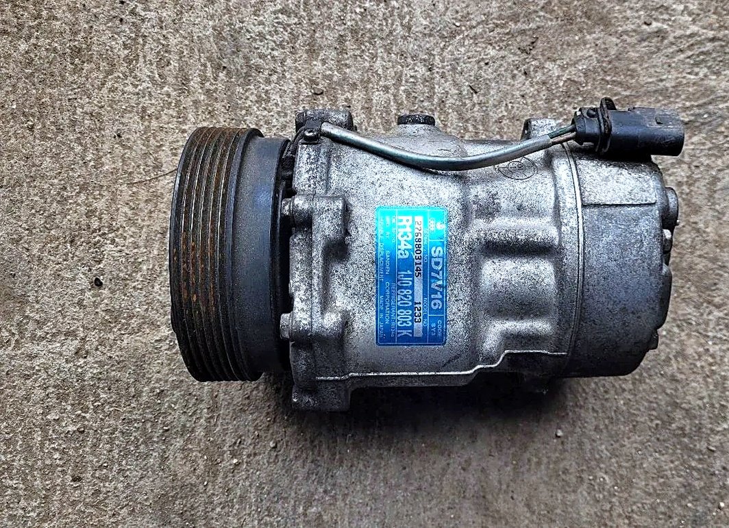 AC compressor Audi A3 8L
