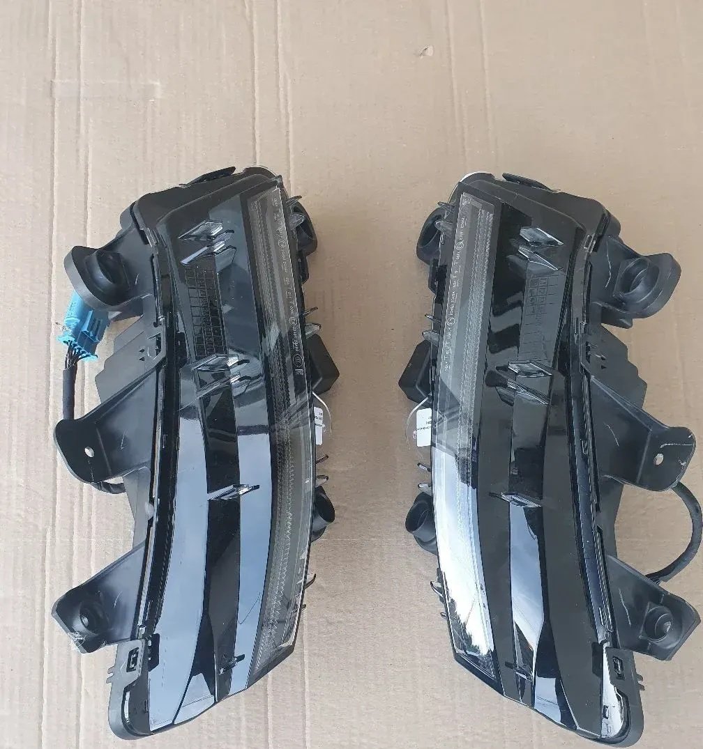 LED daytime running lights Peugeot 3008 5008