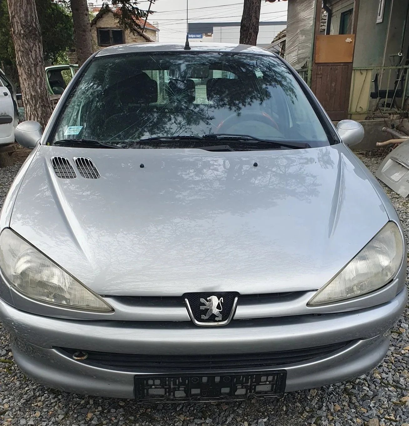 Запчасти Peugeot 206
