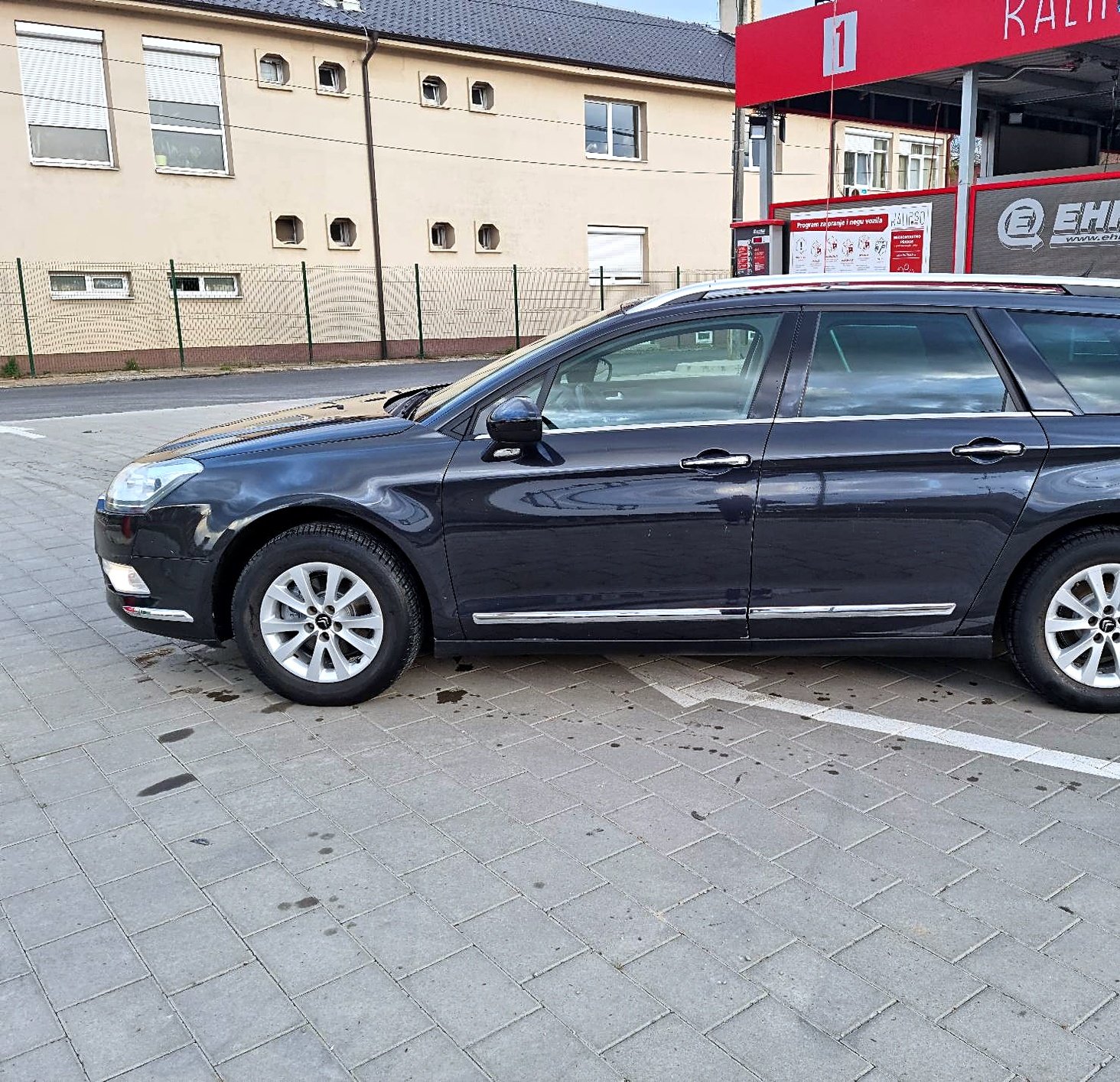 Kompletni motori Citroen C5 2.0 HDi i 1.6 HDi i delovi