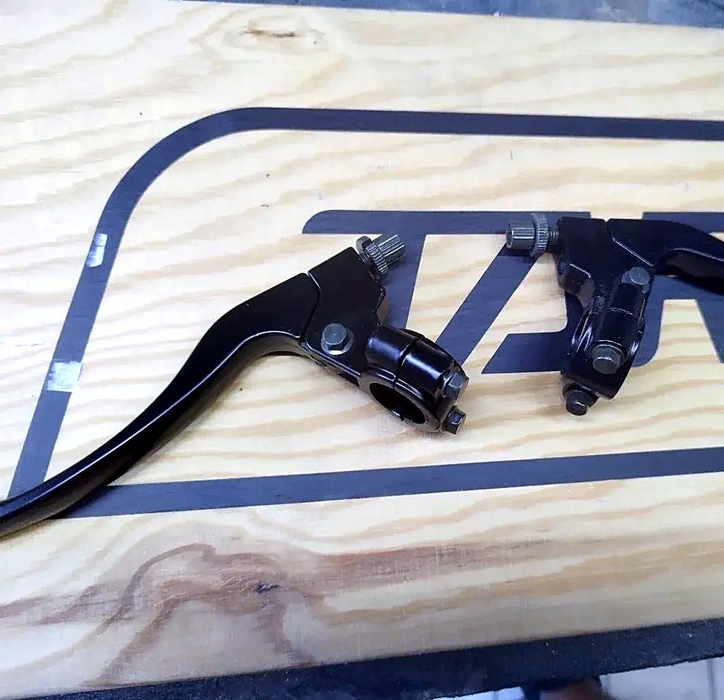 Handlebar lever set for ATV and motorcycles
