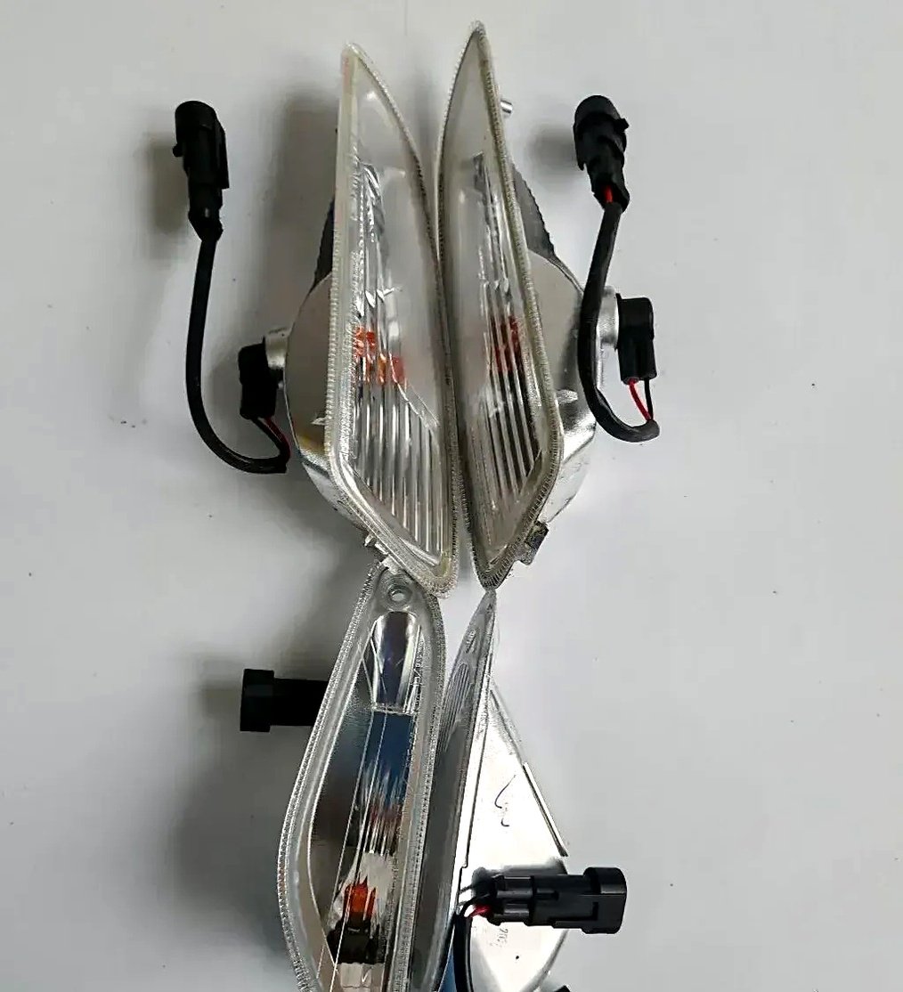 Front and rear turn signal indicators Vespa Primavera or Sprint