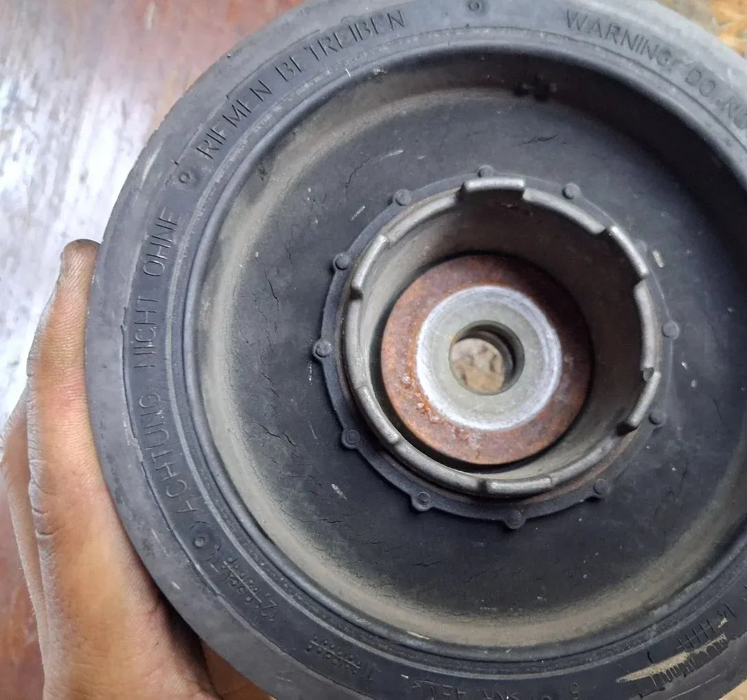 Шкив коленчатого вала BMW E46 320d 318d
