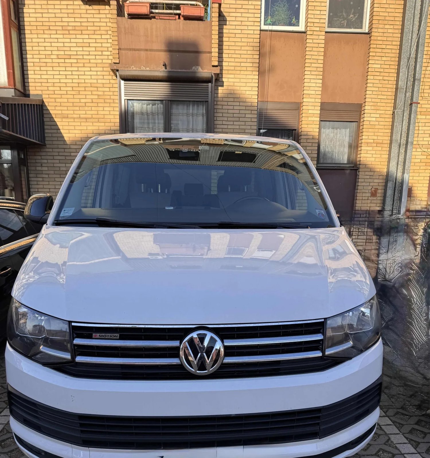 VW T6 Headlights H4 Left Right, Wings with Turn Signals, Bumper Complete with Mask Grille and Foglights