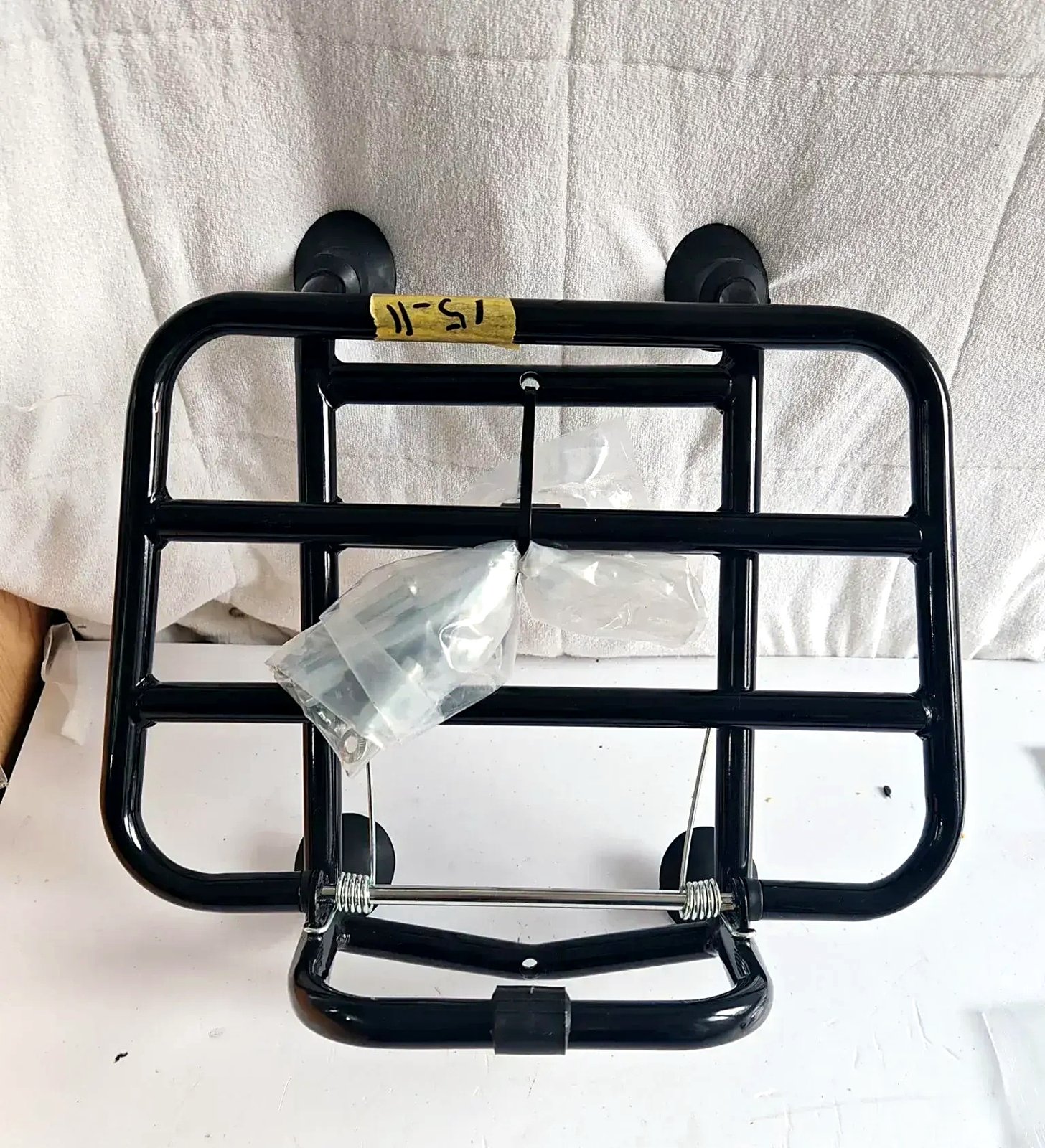 Vespa Primavera/Sprint black front fork cover