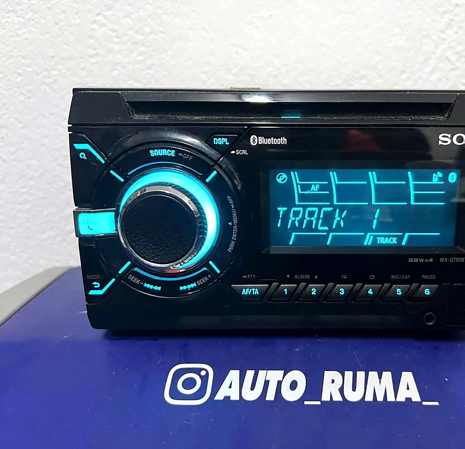 Sony WX-GT90BT USB Bluetooth CD Aux multimedijalni auto radio